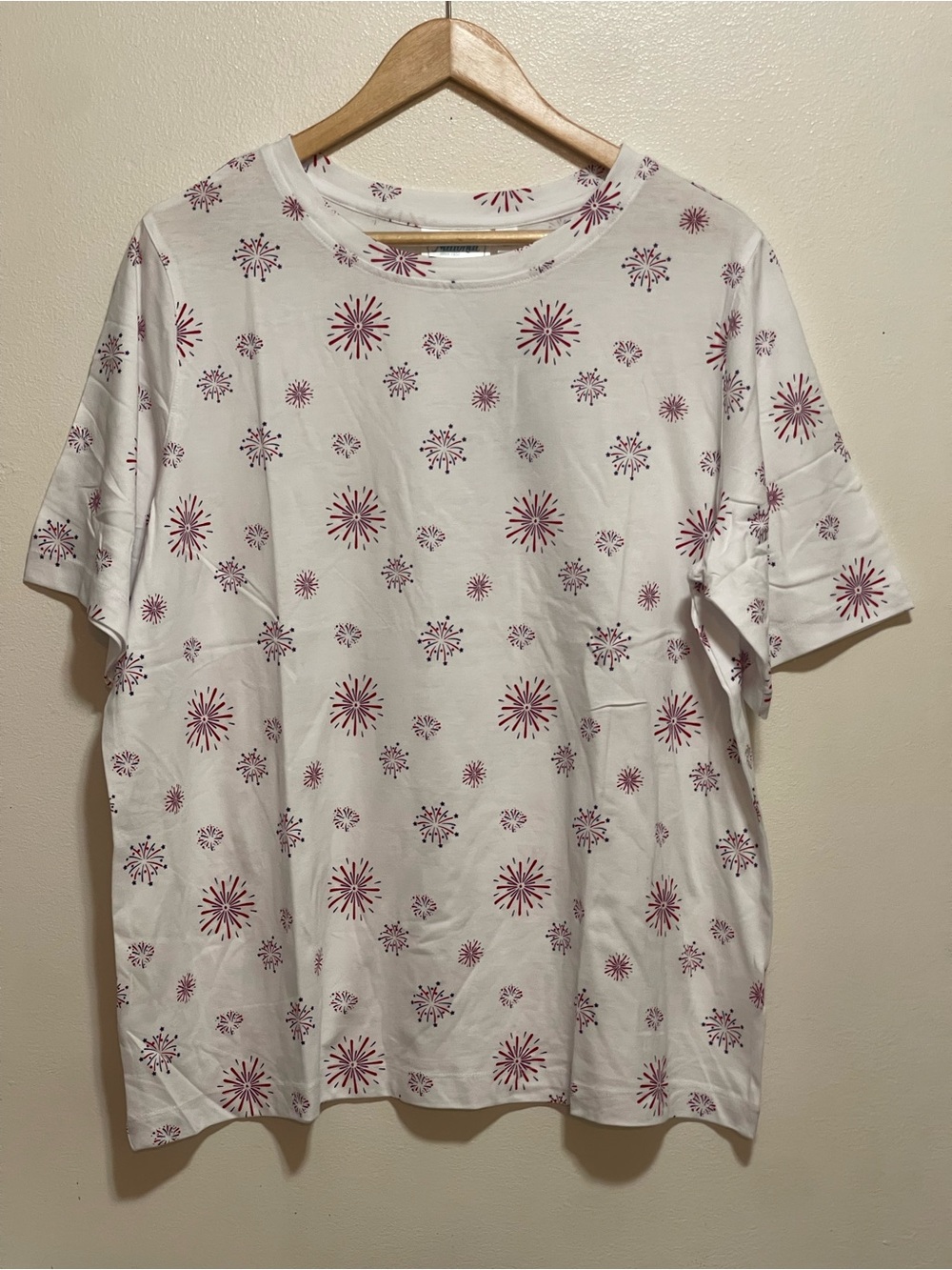 National white tee with red & blue fireworks Print